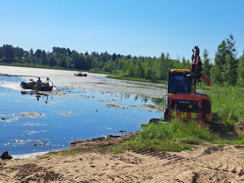 Oravajärven uimaranta.
