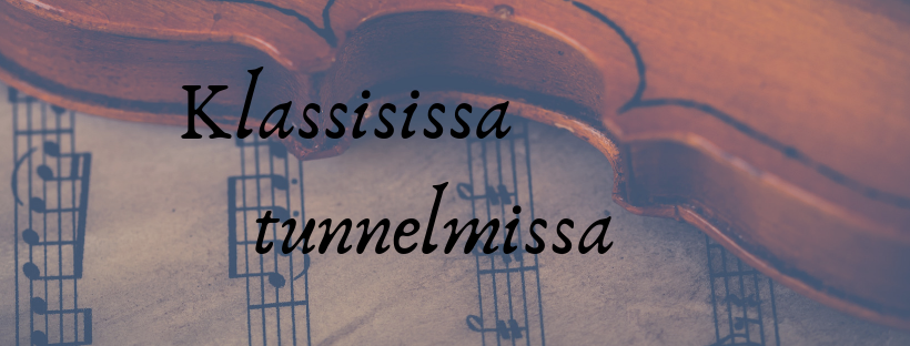 Soveliuksen talon alasalin täyttävät klassisen musiikin sävelet huhtikuun lopulla. Kuva: Raahen museo. Musiikkituokion mainos, missä tekstinä klassisissa tunnelmissa.