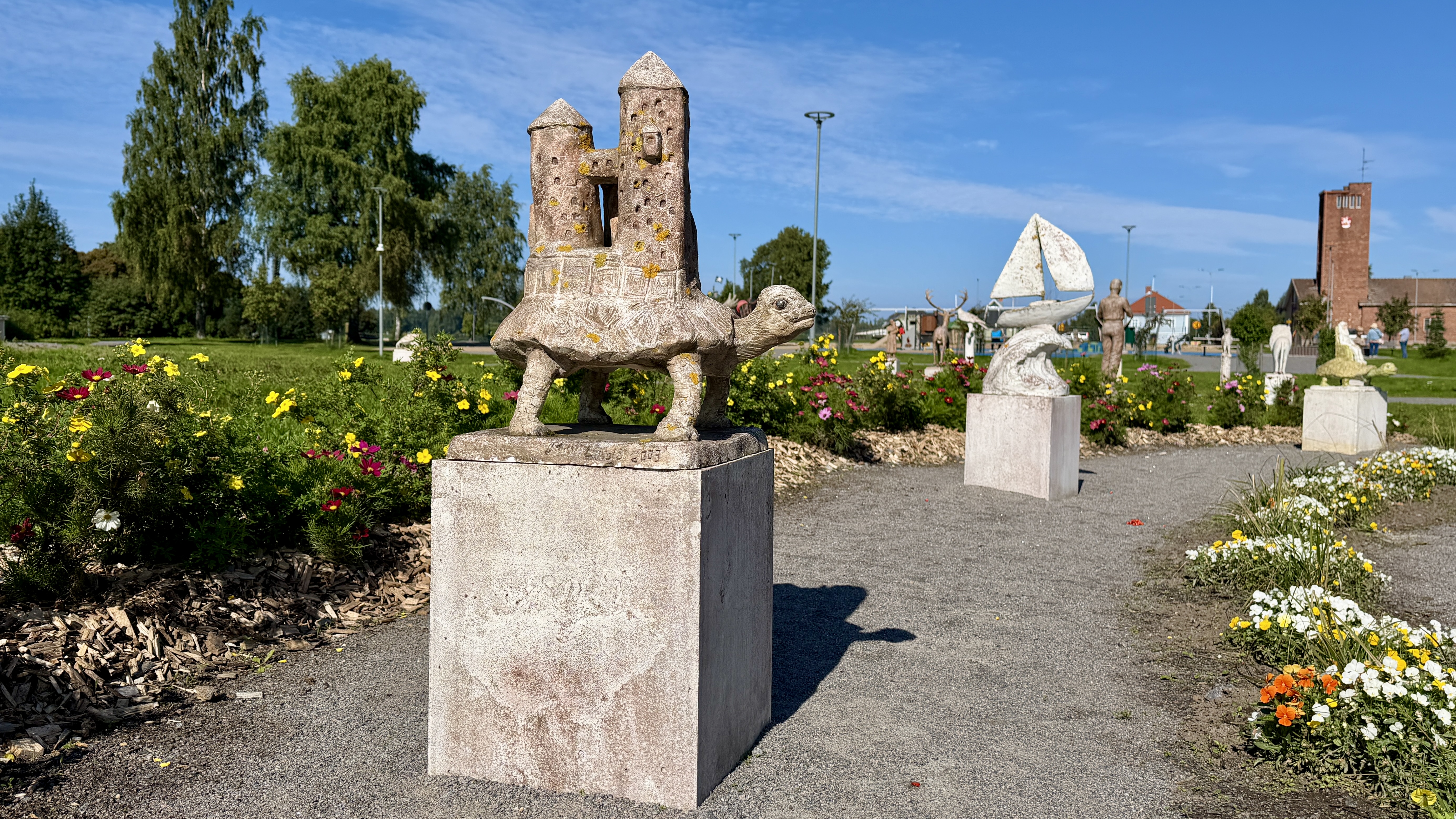 Matti's Cosmos Sculpture Park