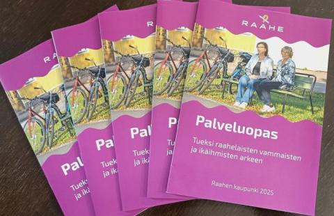 Kuvat palveluoppaasta.
