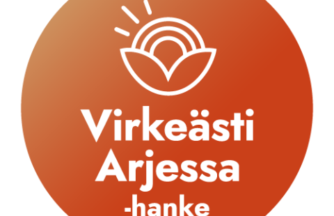 Oranssilla pohjalla oleva logo, jossa lukee virkeästi arjessa-hanke.