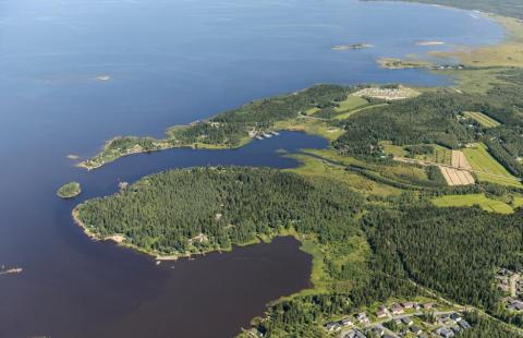 Viistokuvanäkymä Mikonkarin alueelle.